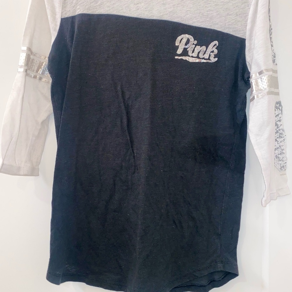 PINK Victoria's Secret Long Sleeve Shirt - Black and Light Gray